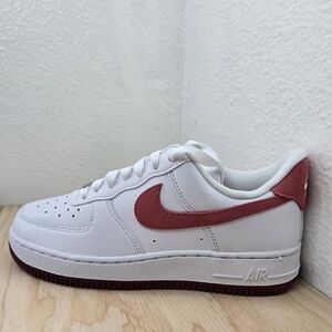 Womes AIR FORCE 1 '07 White/Adobe-Team Red    FQ7626 100